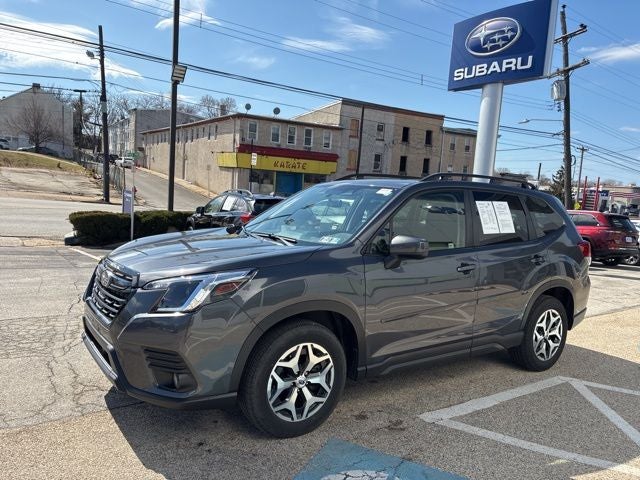 2023 Subaru Forester Premium