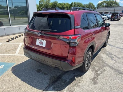 2025 Subaru Forester Premium