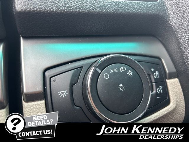 2015 Ford Explorer Base