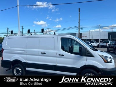 2022 Ford Transit-250 Base