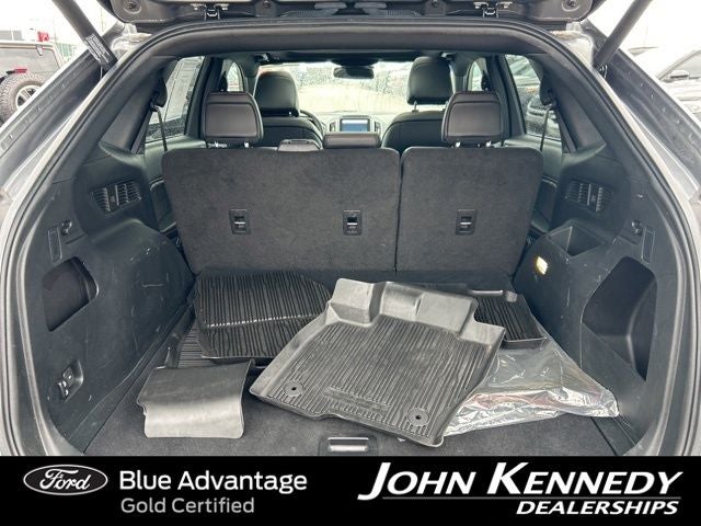 2022 Ford Edge ST Line