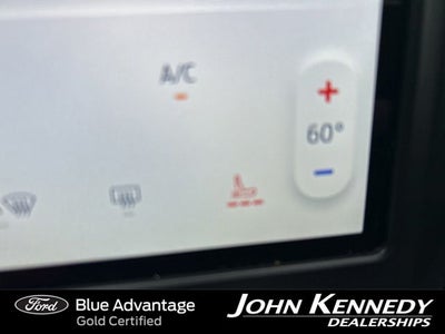 2022 Ford Edge ST Line