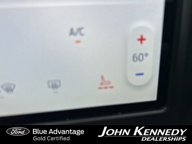 2022 Ford Edge ST Line
