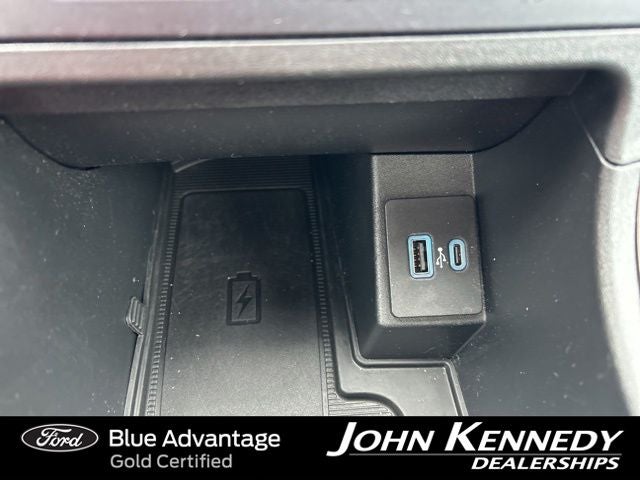 2022 Ford Edge ST Line