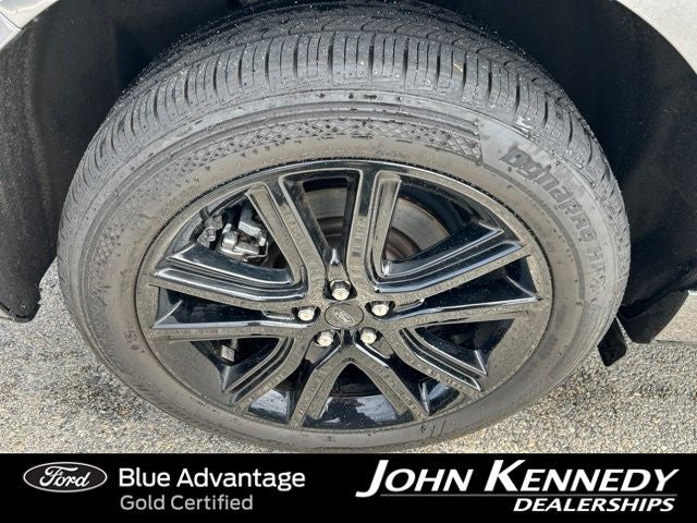 2022 Ford Edge ST Line