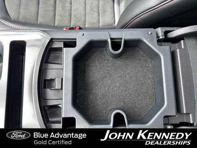 2022 Ford Edge ST Line
