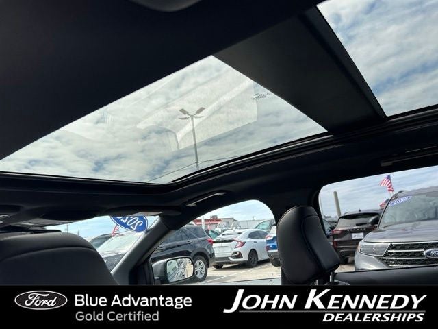 2022 Ford Edge ST Line