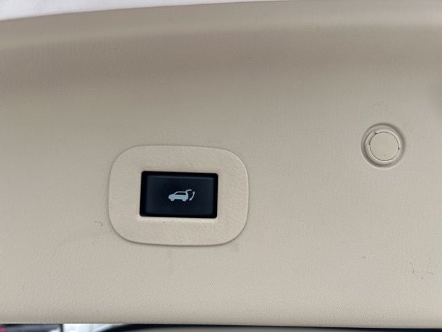 2022 INFINITI QX80 LUXE