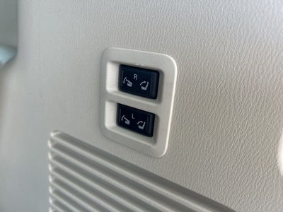 2022 INFINITI QX80 LUXE