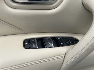 2022 INFINITI QX80 LUXE