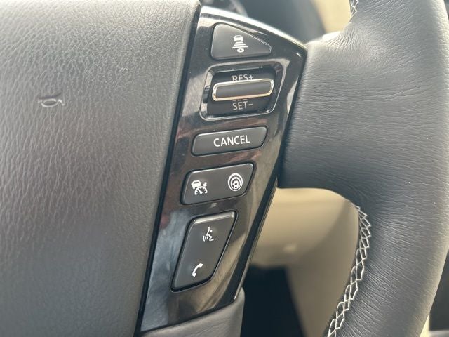 2022 INFINITI QX80 LUXE