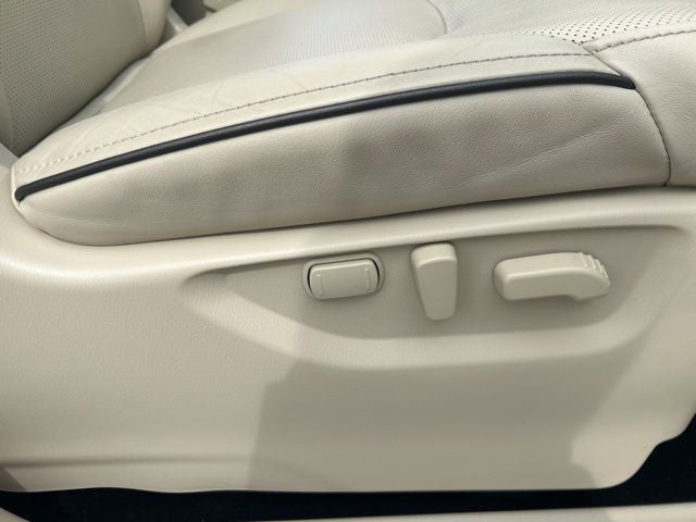 2022 INFINITI QX80 LUXE