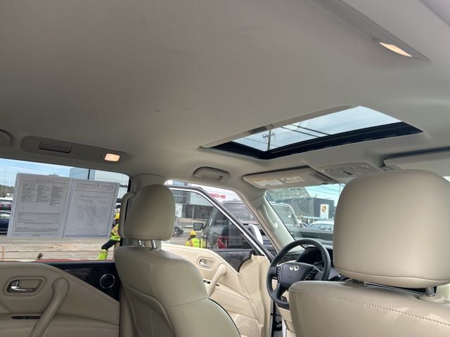 2022 INFINITI QX80 LUXE