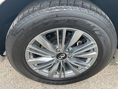 2022 INFINITI QX80 LUXE