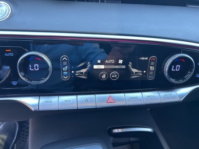2023 Genesis GV70 2.5T