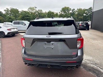 2022 Ford Explorer ST