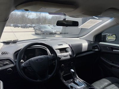 2018 Ford Edge SE