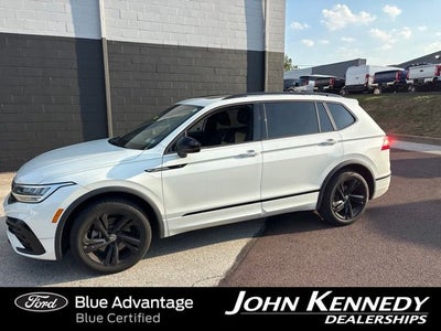 2023 Volkswagen Tiguan 2.0T SE R-Line Black
