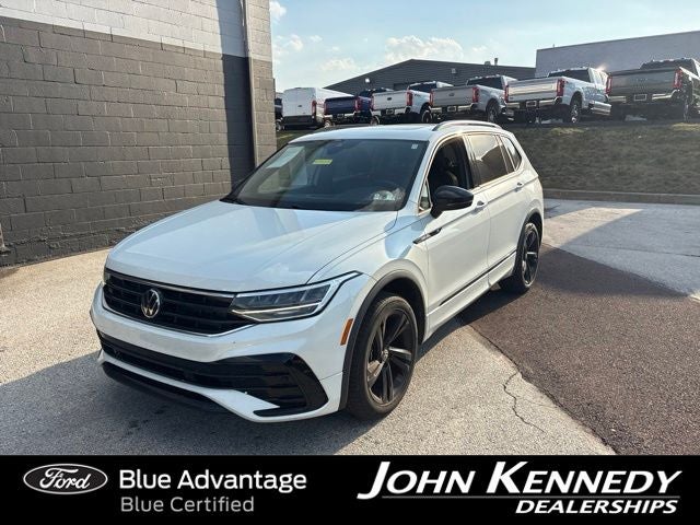 2023 Volkswagen Tiguan 2.0T SE R-Line Black