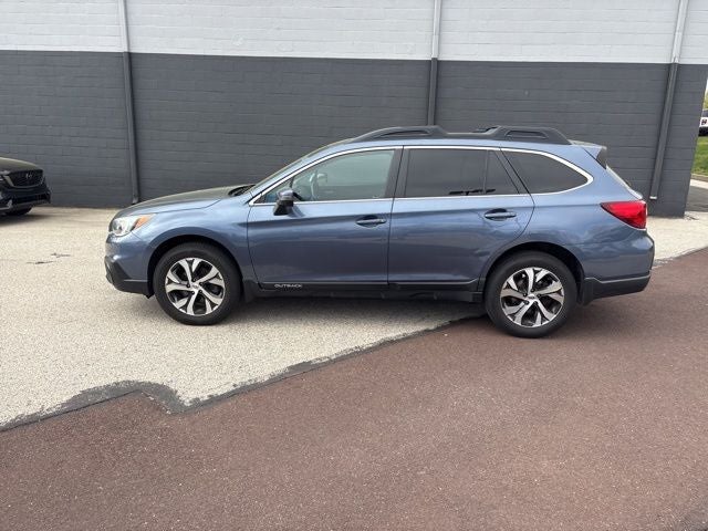 2016 Subaru Outback Limited