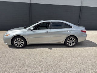 2017 Toyota Camry Hybrid XLE