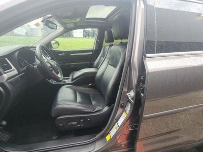 2016 Toyota Highlander XLE V6