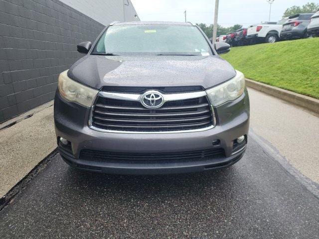 2016 Toyota Highlander XLE V6