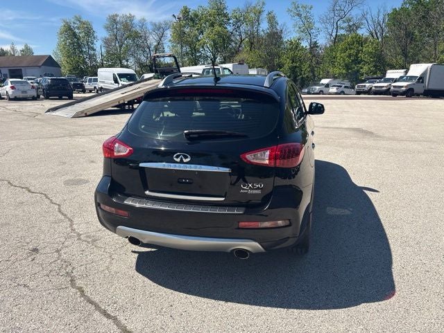 2016 INFINITI QX50 Base
