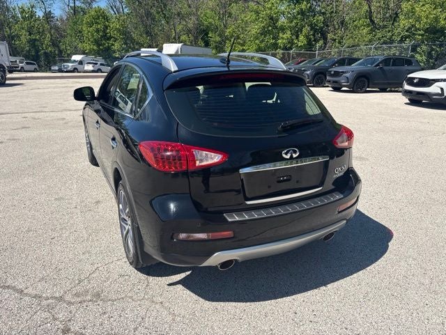 2016 INFINITI QX50 Base